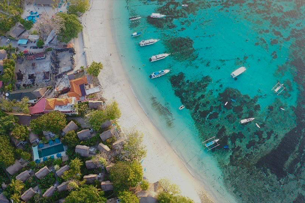 Hai Tide Beach Resort Lembongan Island