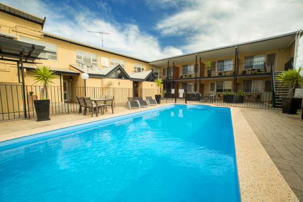 Ozone Hotel