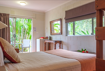 Station - Gardenview Room