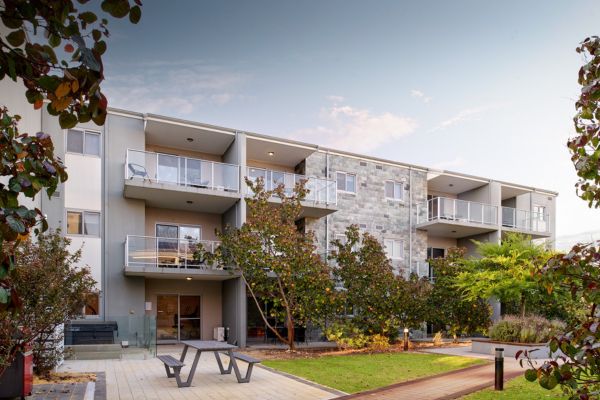 VetroBlu Airport Apartments